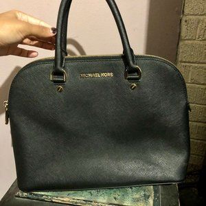 Micahel Kors Handbag